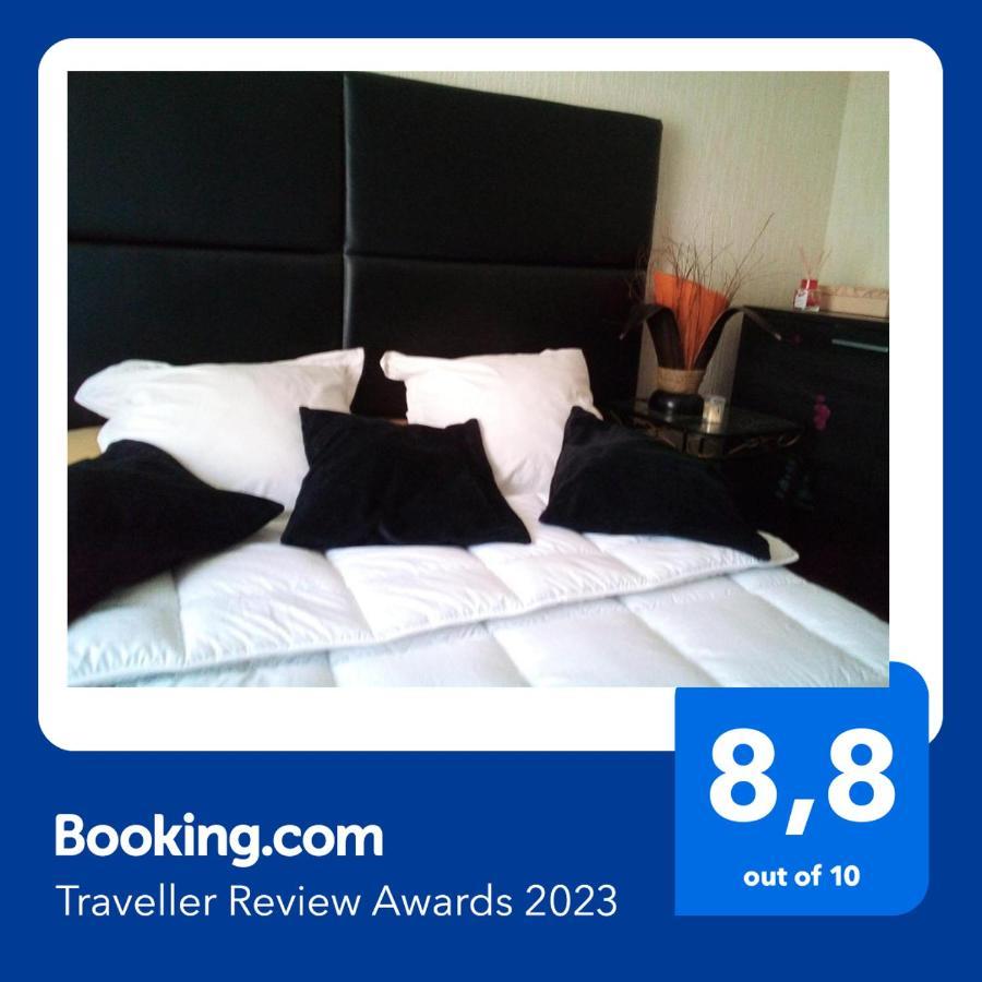 Valleiry # Prix "Travellers Awards 2023 Et 2024" Lac Leman Velos Viarhona Geneve Annecy Bed & Breakfast エクステリア 写真